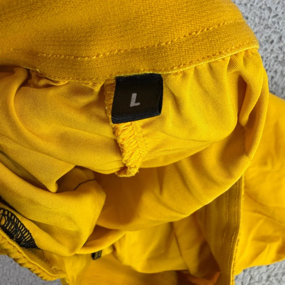 Legends Luka Shorts Mens Large Yellow Perforated Vents Athletic Running 5 Inseam
